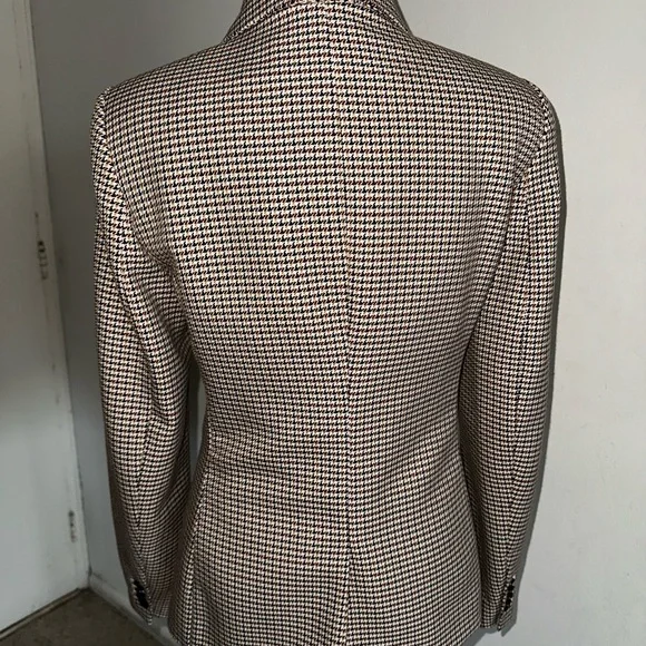 Jacket - Picture 2 of 5